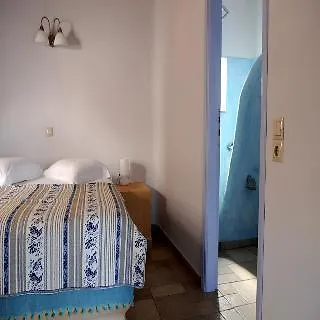 Xaraki Traditional Apart Otel